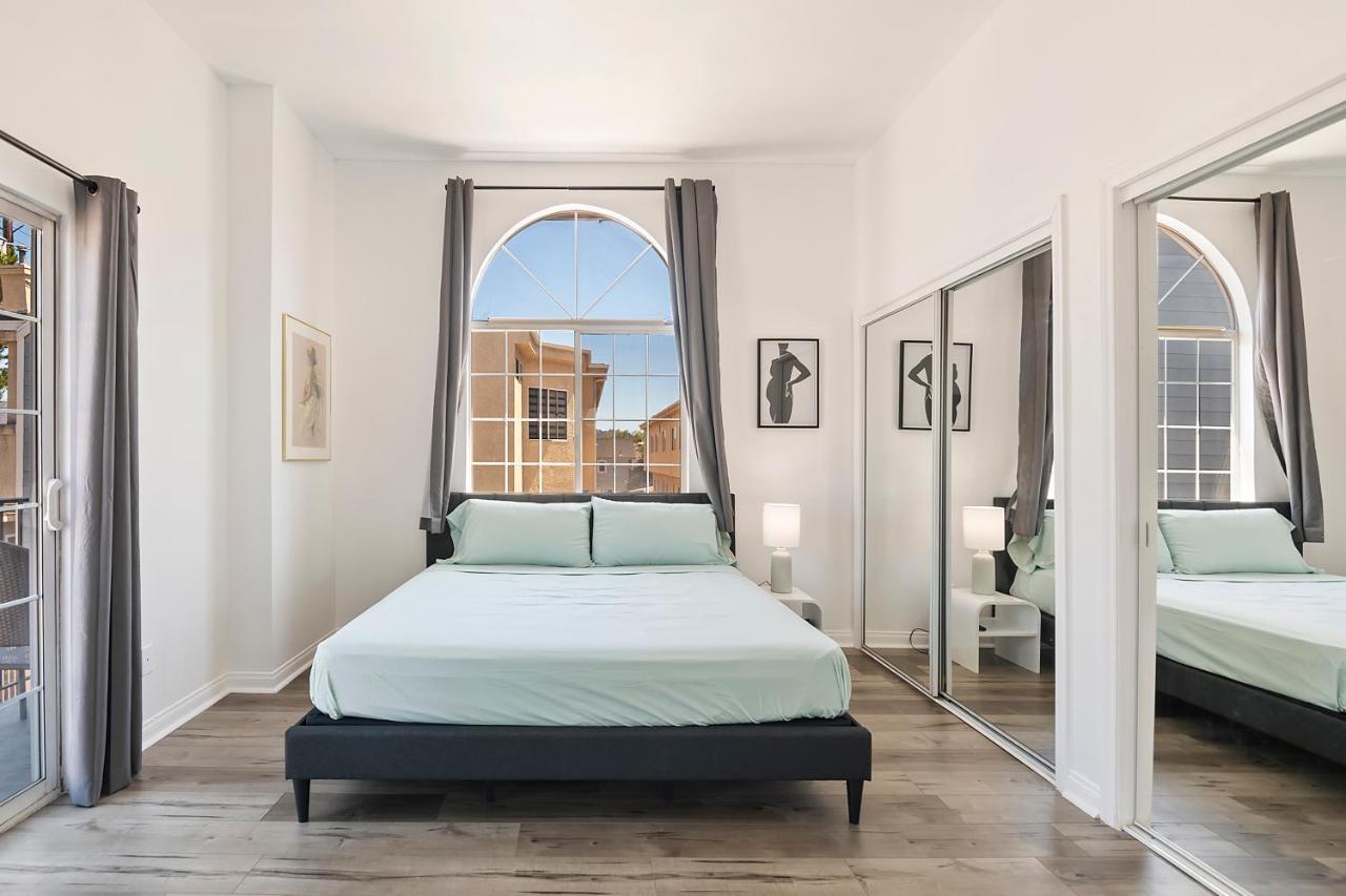 Spacious Private Gated Modern Loft Close To Universal Studio And Hollywood Los Angeles Extérieur photo