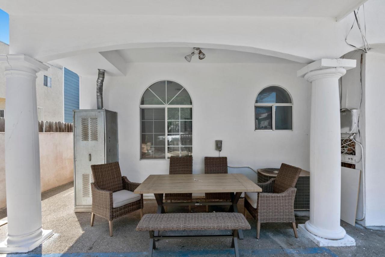 Spacious Private Gated Modern Loft Close To Universal Studio And Hollywood Los Angeles Extérieur photo